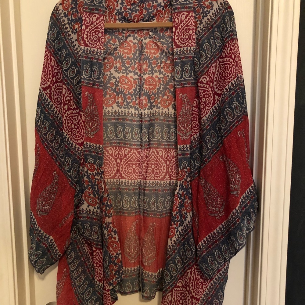 Patterned shawl